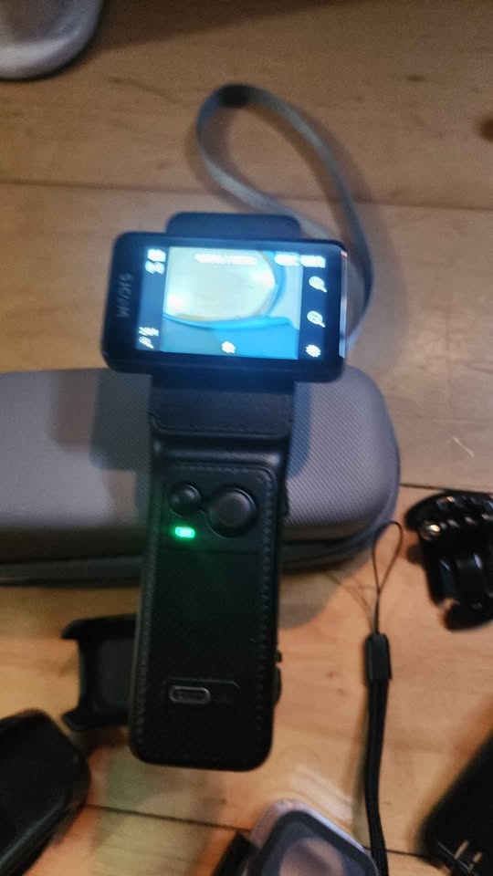 Brand new SJCAM C400 vlogging camera - photo 2