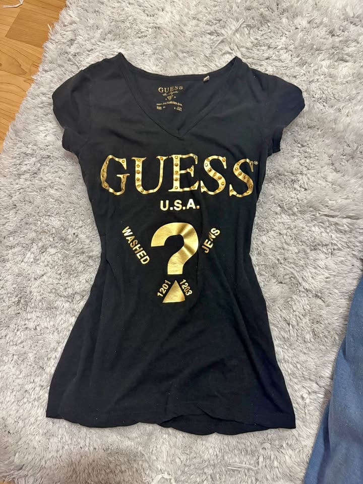 Guess Black Gold Studded V-neck T-shirt