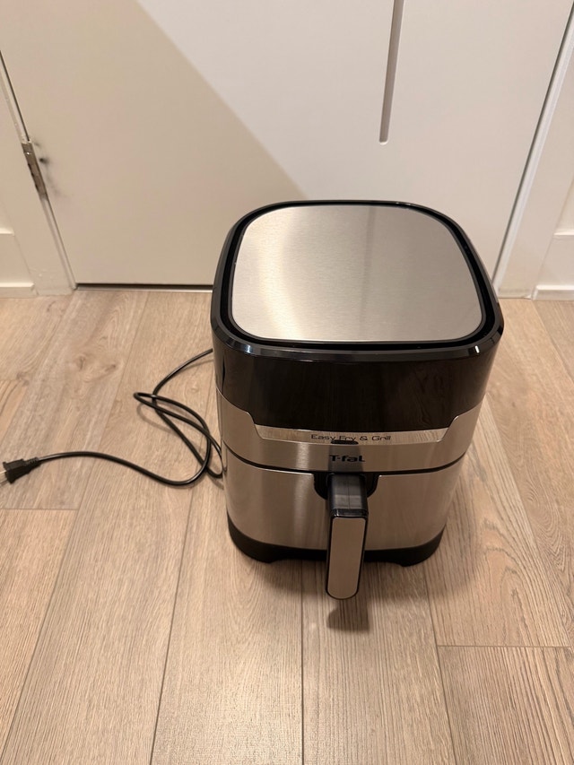 T-Fal Easy Fry & Grill Airfryer