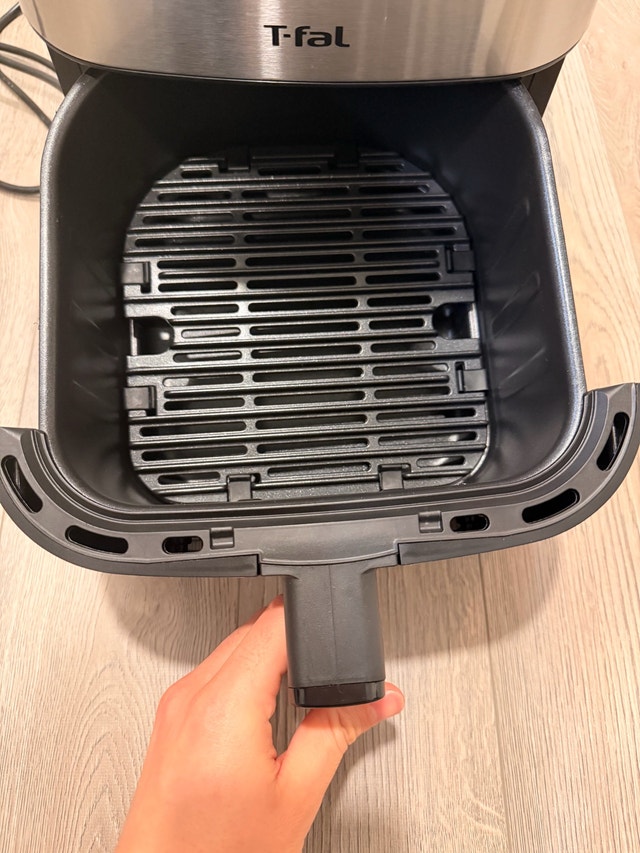 T-Fal Easy Fry & Grill Airfryer - photo 2