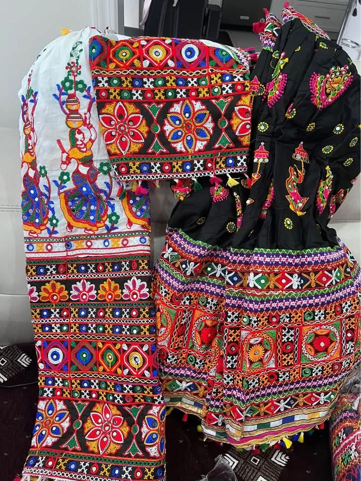 Lehenga choli, Gown, Dress on sale image indicator(3)