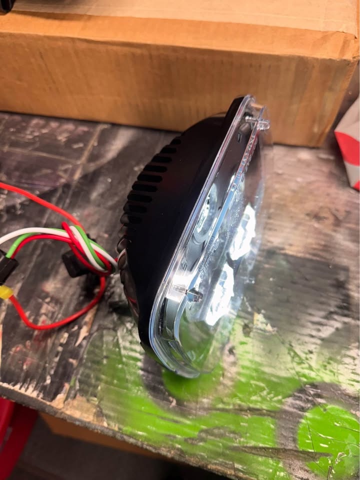 5x7 LED Headlights - Pair - photo 2