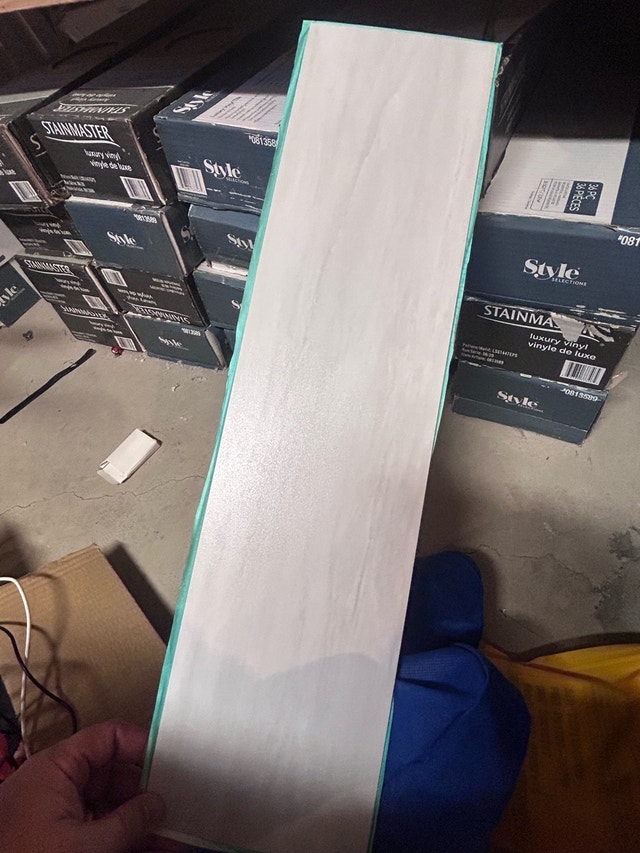 STAINMASTER White Waza Stone Look Vinyl Flooring - photo 2