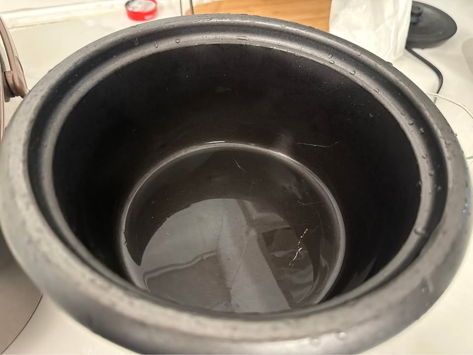 Starfrit Electric Rice Cooker (6-Cup Capacity) - photo 4