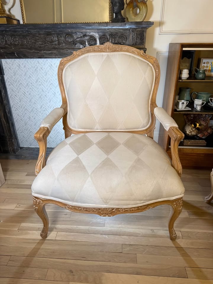 Century Furniture French Armchairs (Pair) - Vintage - photo 3