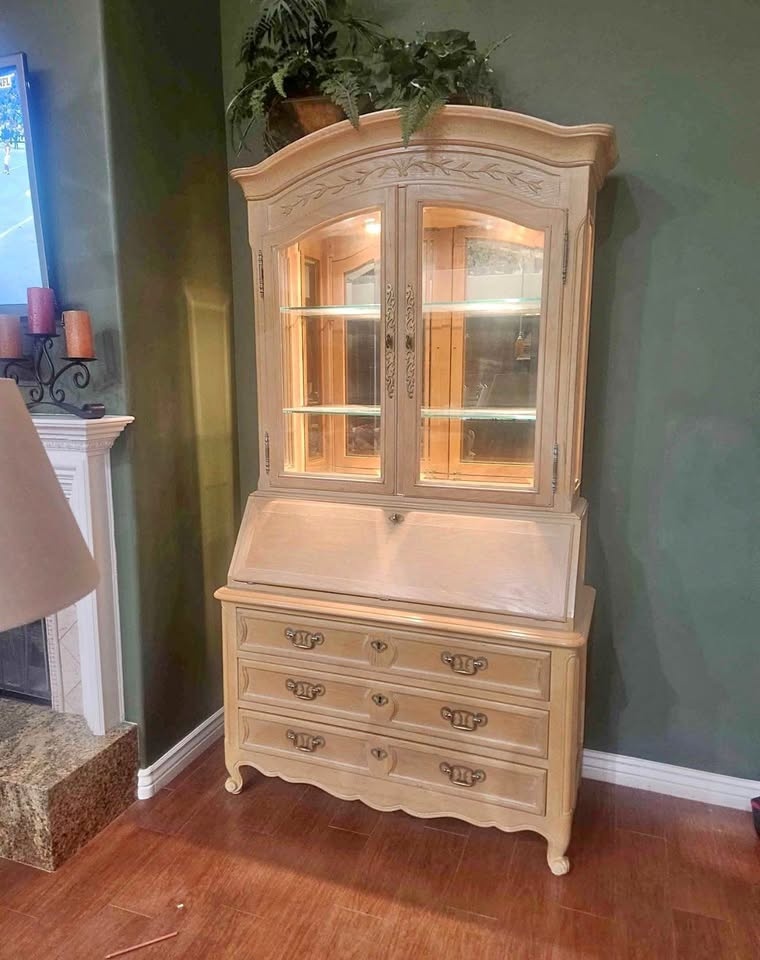 Century Furniture Vintage Secretary Desk w/ Lighted Hutch