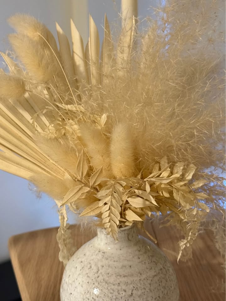 Neutral Dried Floral Arrangement in Ceramic Vase - photo 3