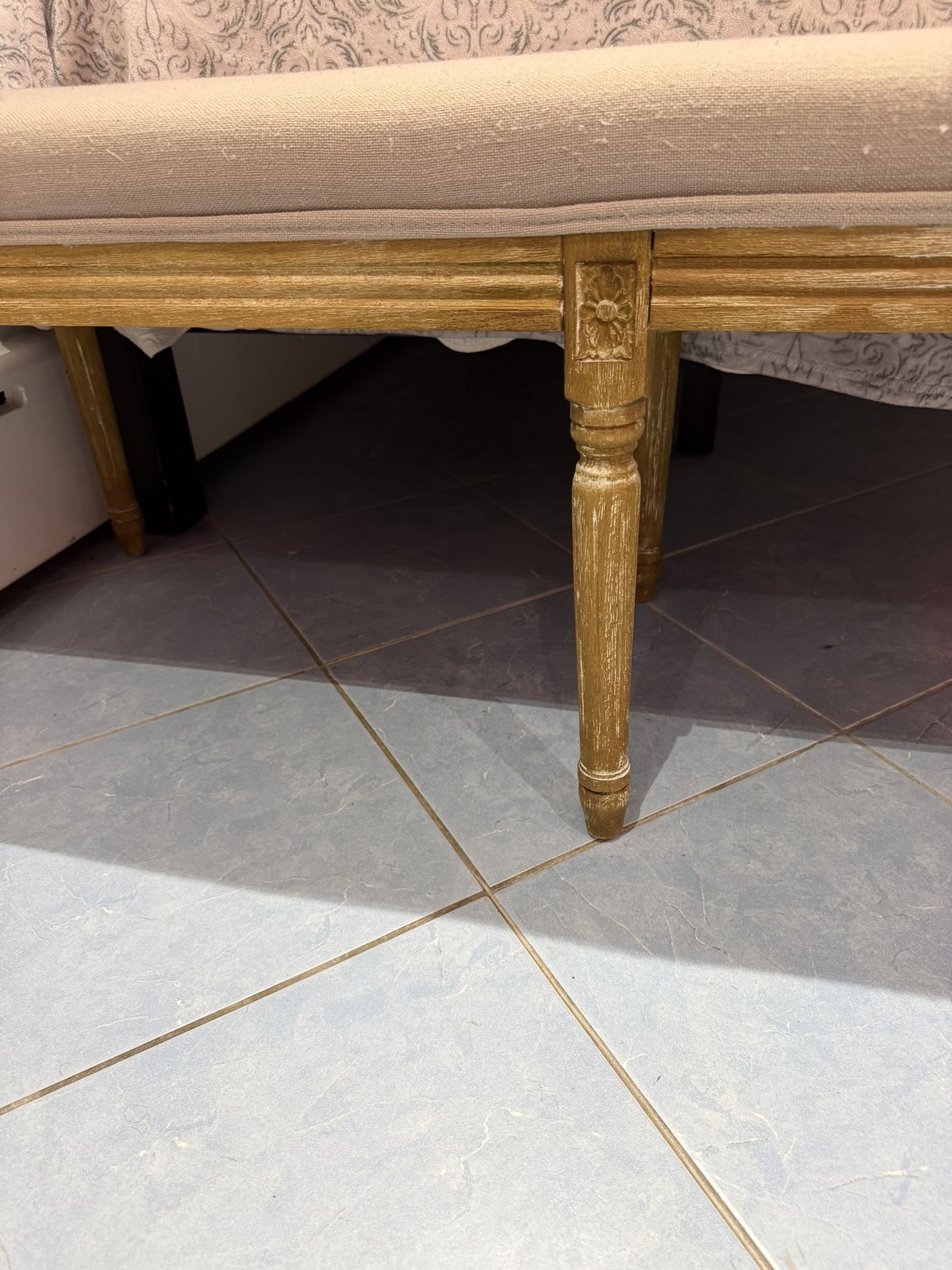 Upholstered Bench - photo 4