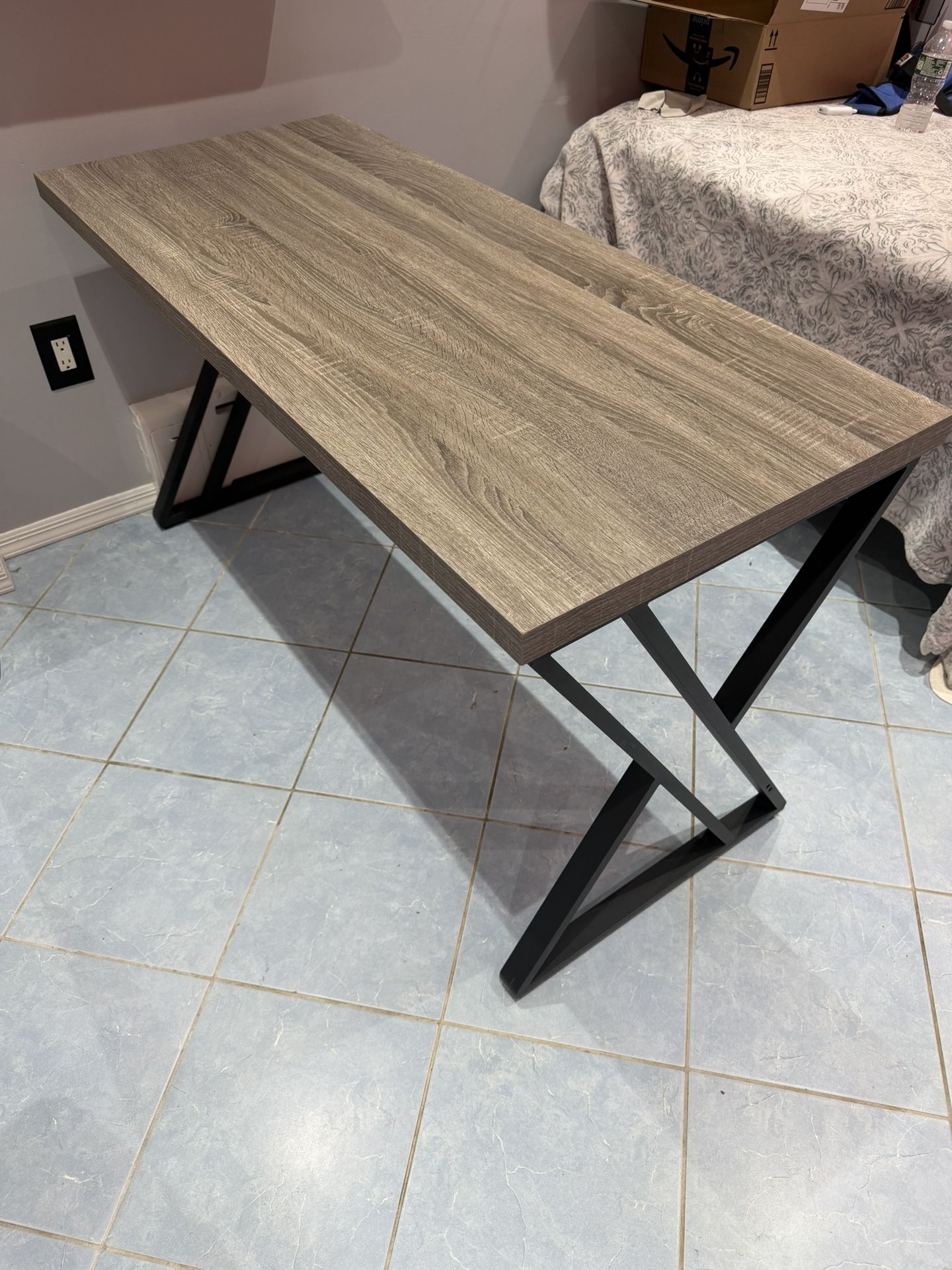 Computer Desk/table - photo 2