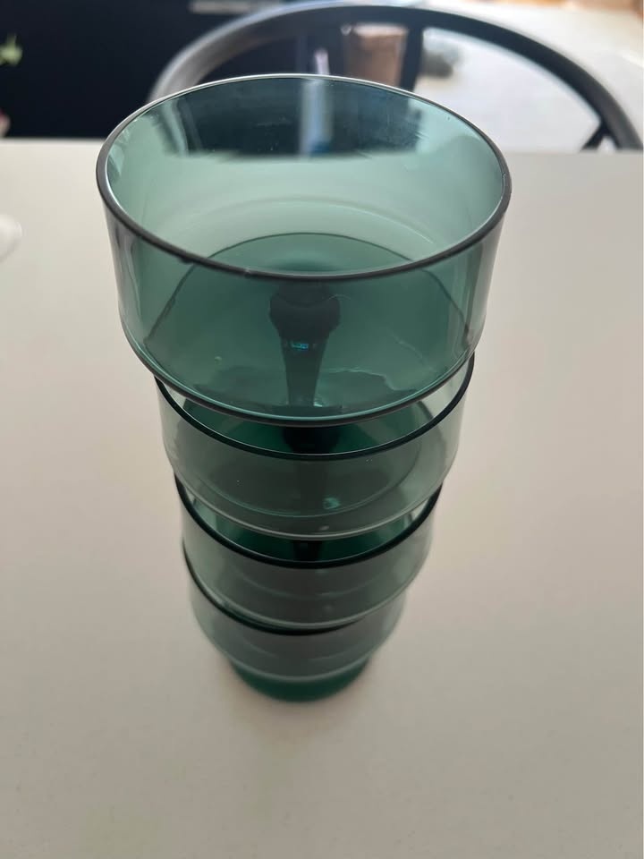 Set of 4 Smokey Green Coupe Glasses - photo 5