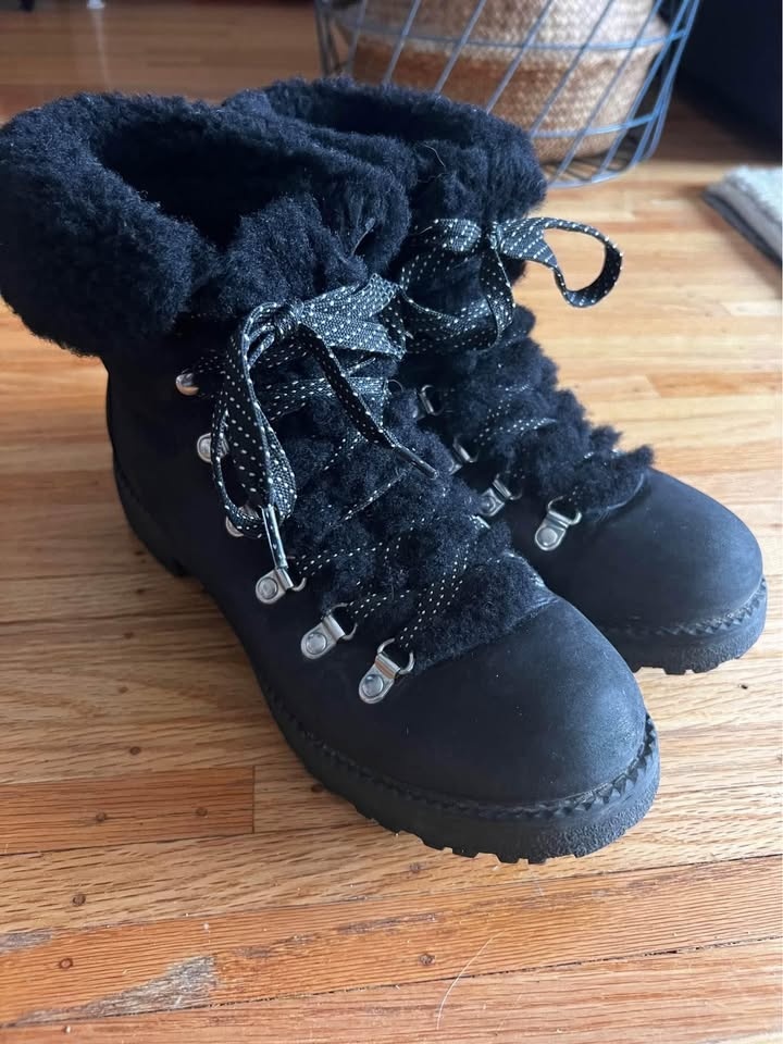 J Crew Nordic Winter Boots Size 9 Women's