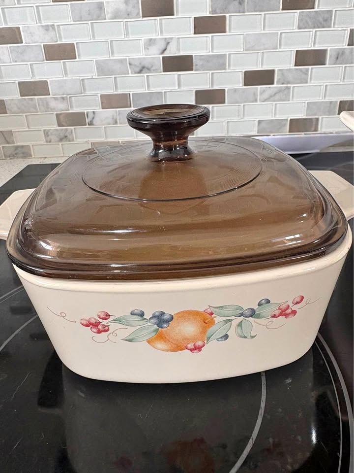 2 CorningWare Fruit Basket Casserole Dish with Lid