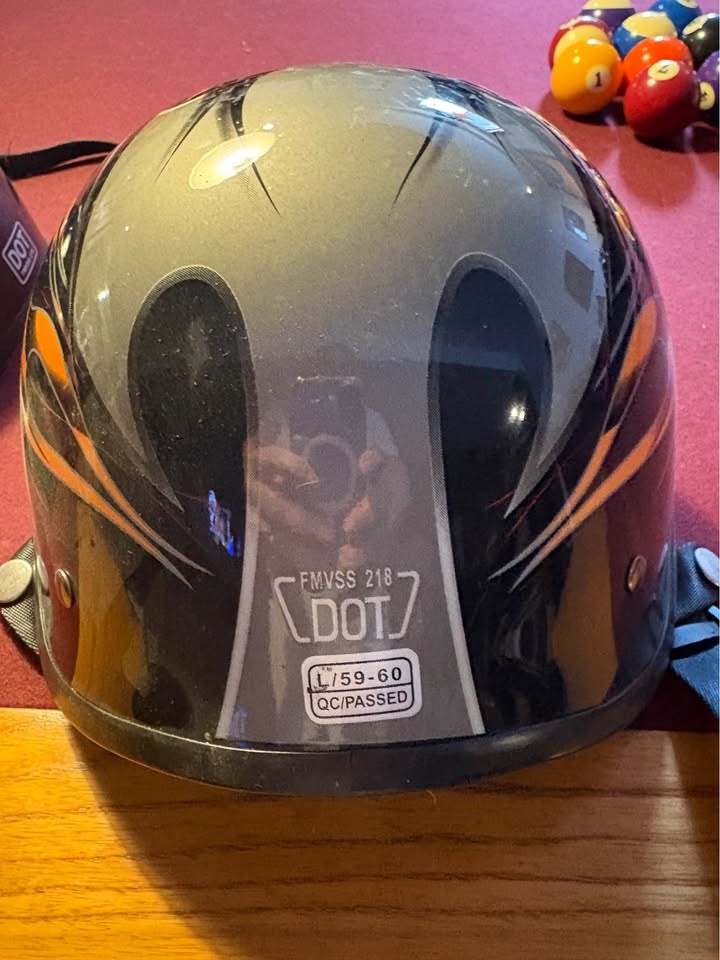 Motorcycle Helmets - photo 2