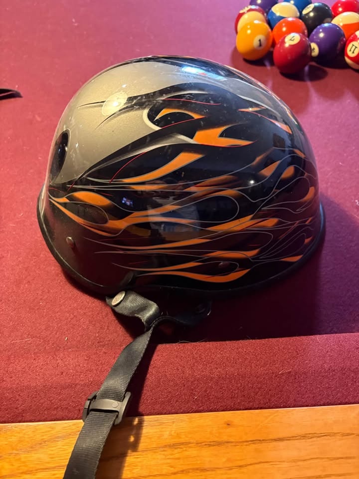 Motorcycle Helmets - photo 3