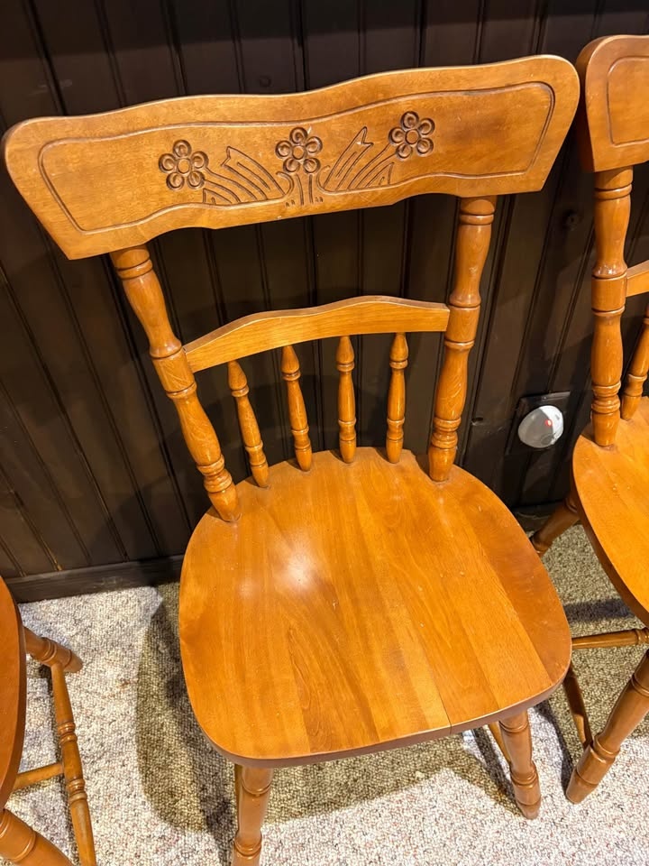 Set of 4 Solid Oak Dining Chairs - photo 2