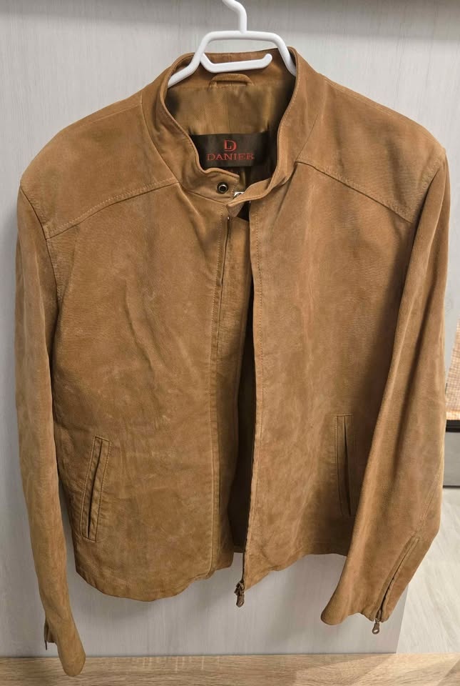Danier Leather Suede Jacket - Men's Medium - photo 3