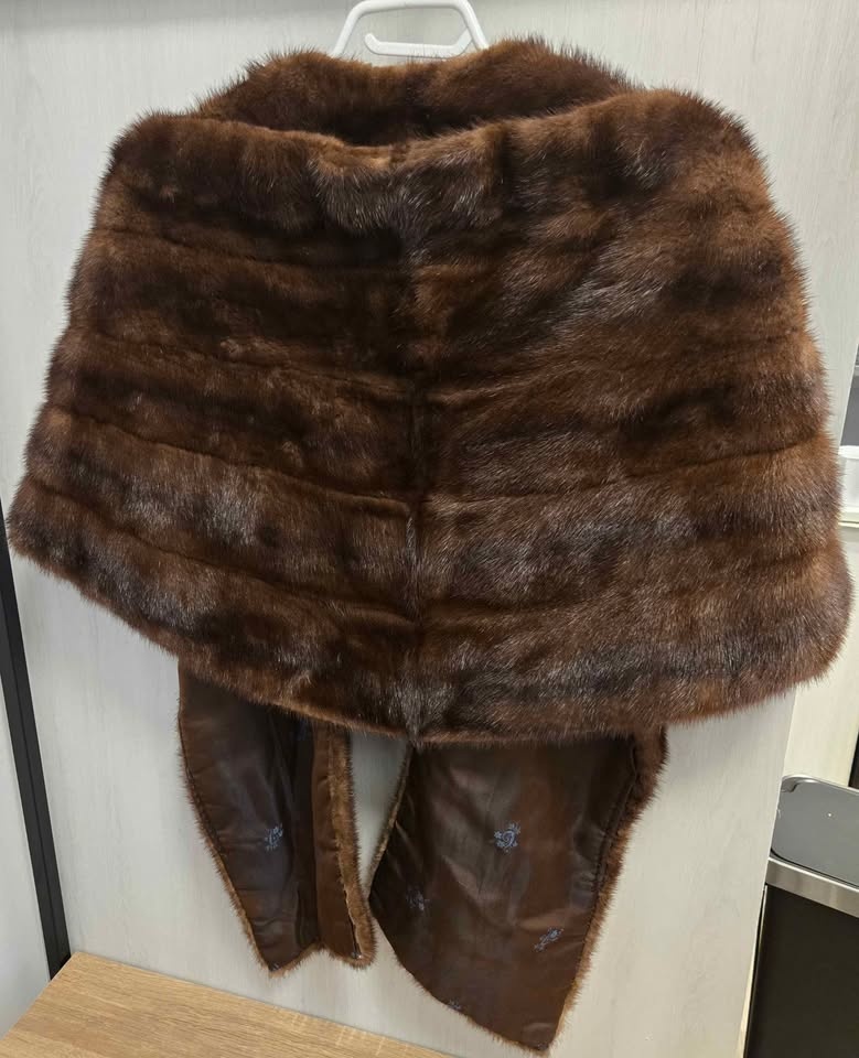Vintage Schumacher Genuine Mink Fur Cape Wrap Stole - Old Hollyw - photo 3