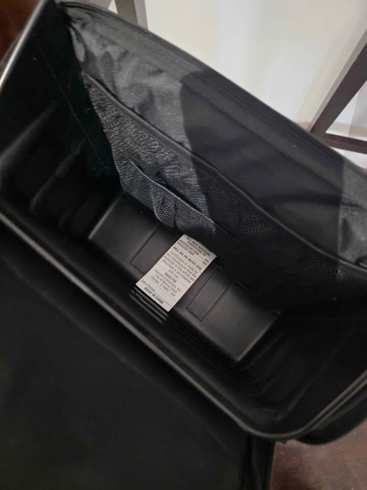 🧡 2 IN 1 Booster Seat and Baby Bag - photo 3
