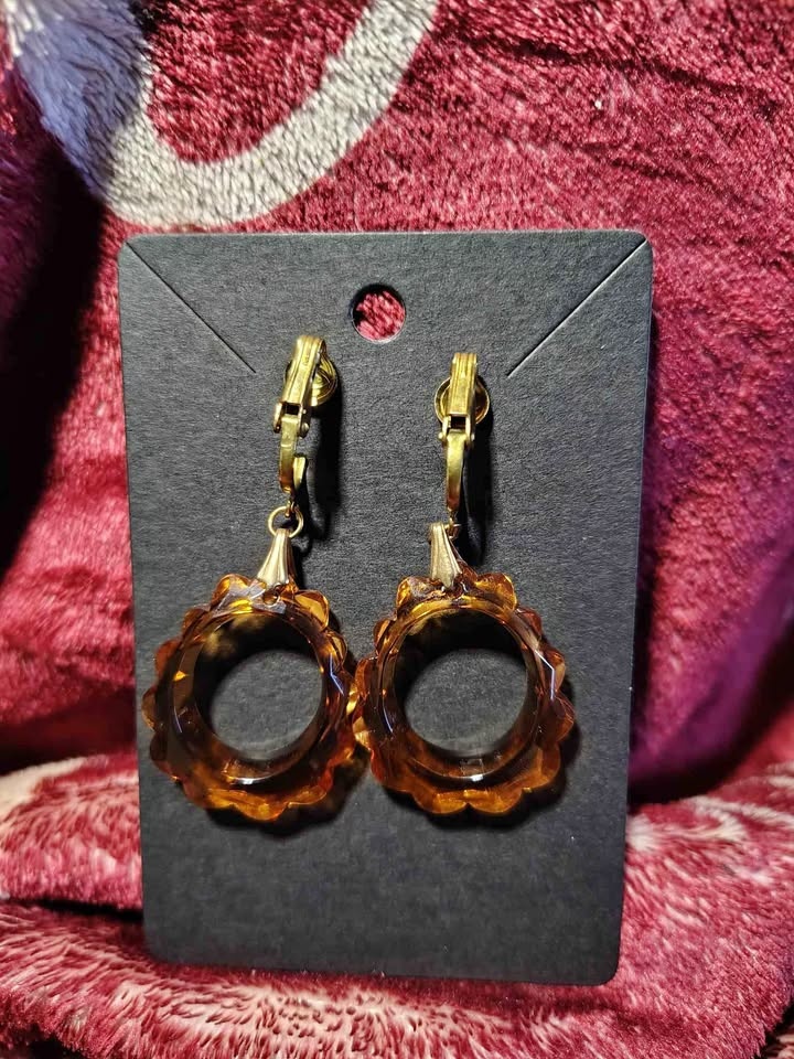 Vintage 1950s Amber Far Fetched Fish Clip-On Earrings
