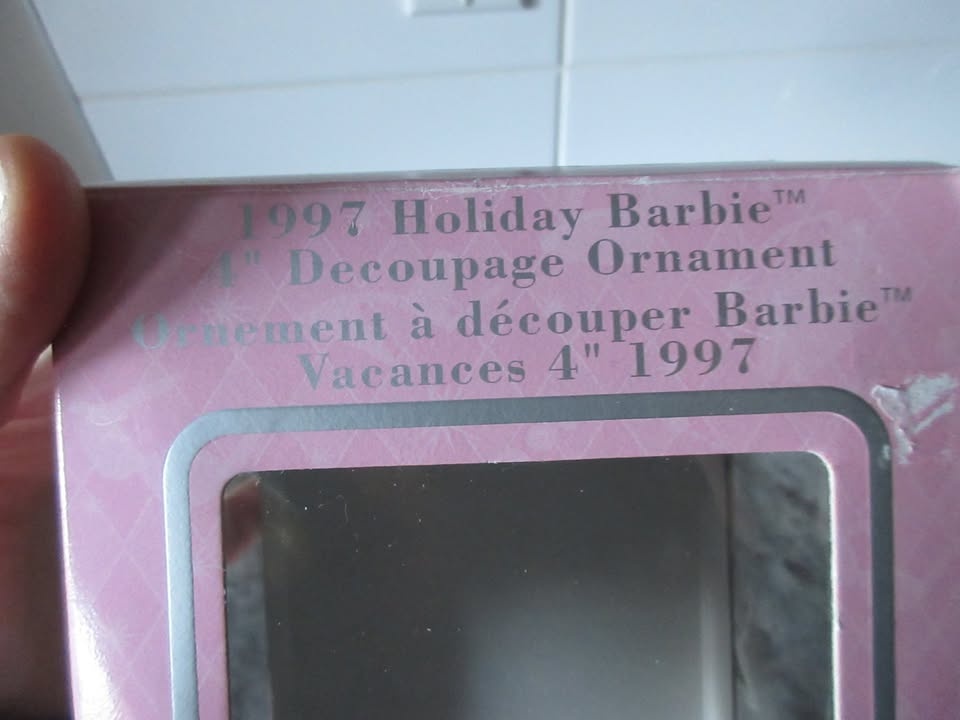 1997 Holiday Barbie 4" Decoupage Ornament with Stand - photo 3