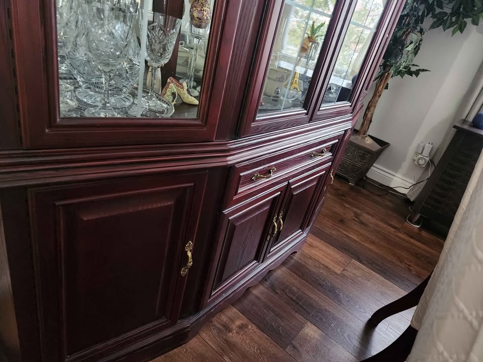 Dining Room Set with 6 Chairs and Cabinet - photo 5