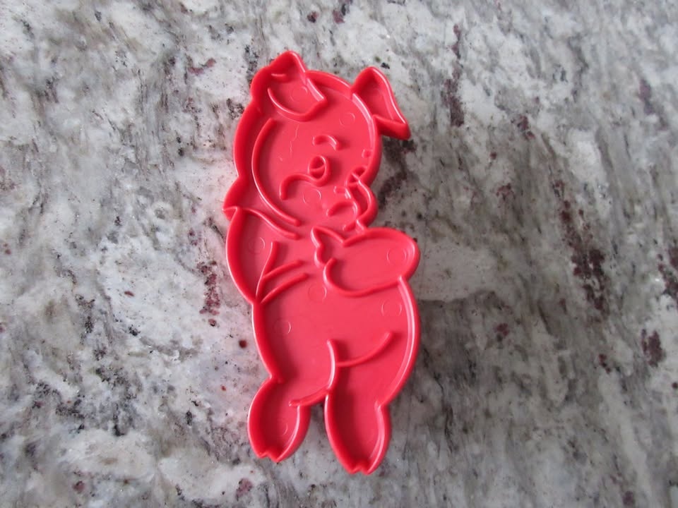 Vintage Tupperware Holiday Cookie Cutter Set - photo 4
