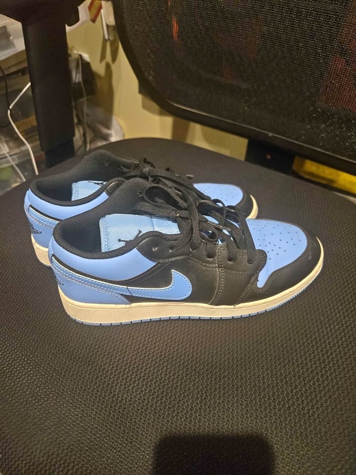 Jordan's size 7y $70