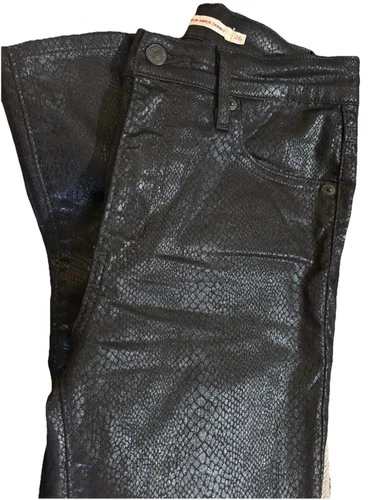LEVIS Womens Size 26 Black Coated Snake Print Big E Skinny Jeans - photo 3