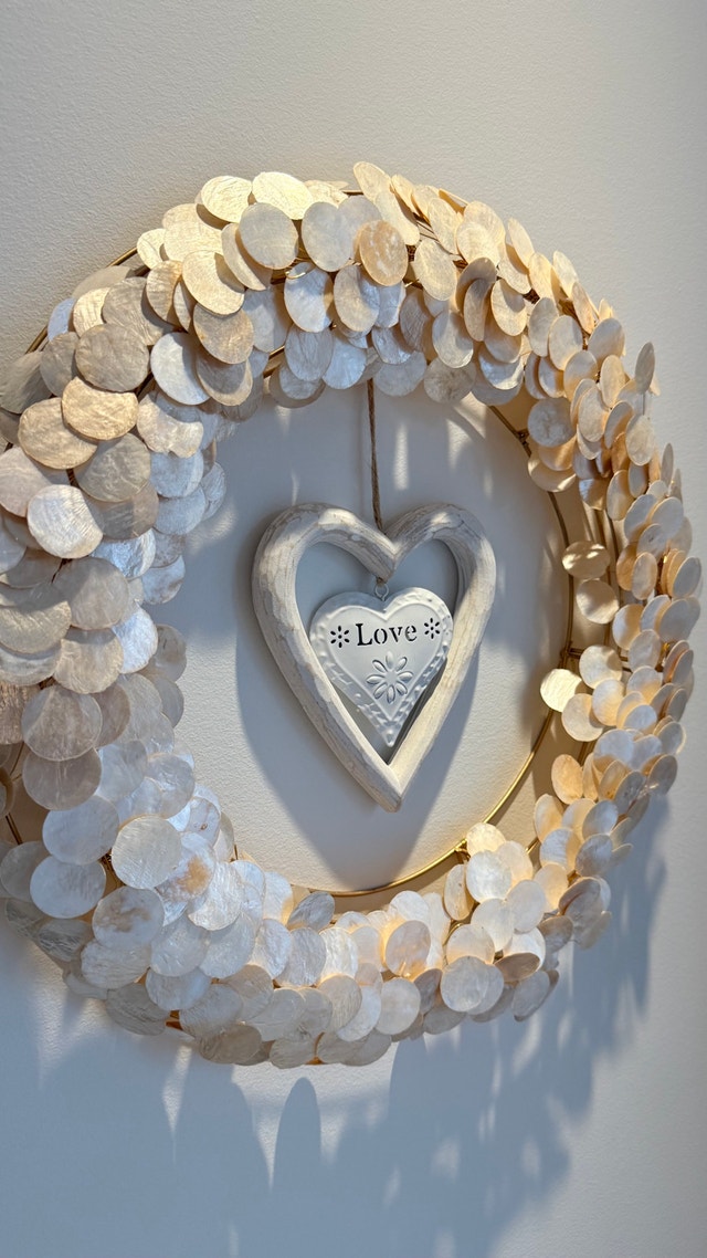 Shell Wreath and “Love” Decor