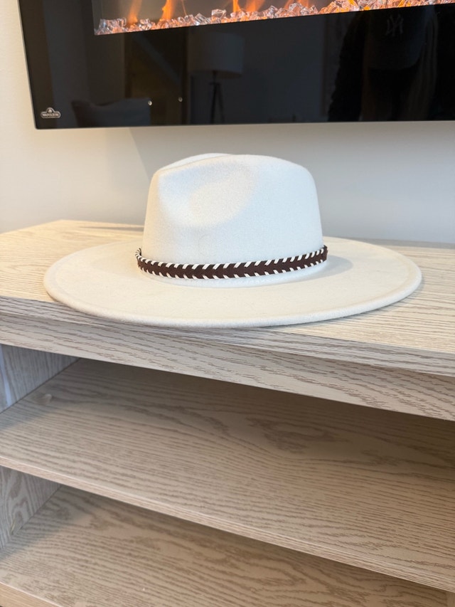 Pretty Please Collections Hat