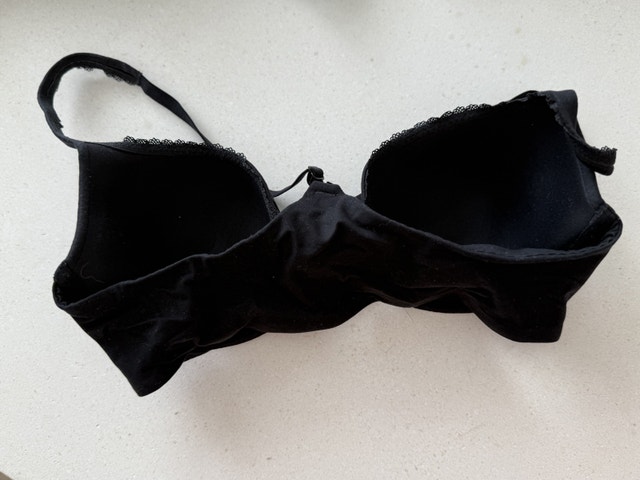 Victoria's Secret Bra 34D - photo 2