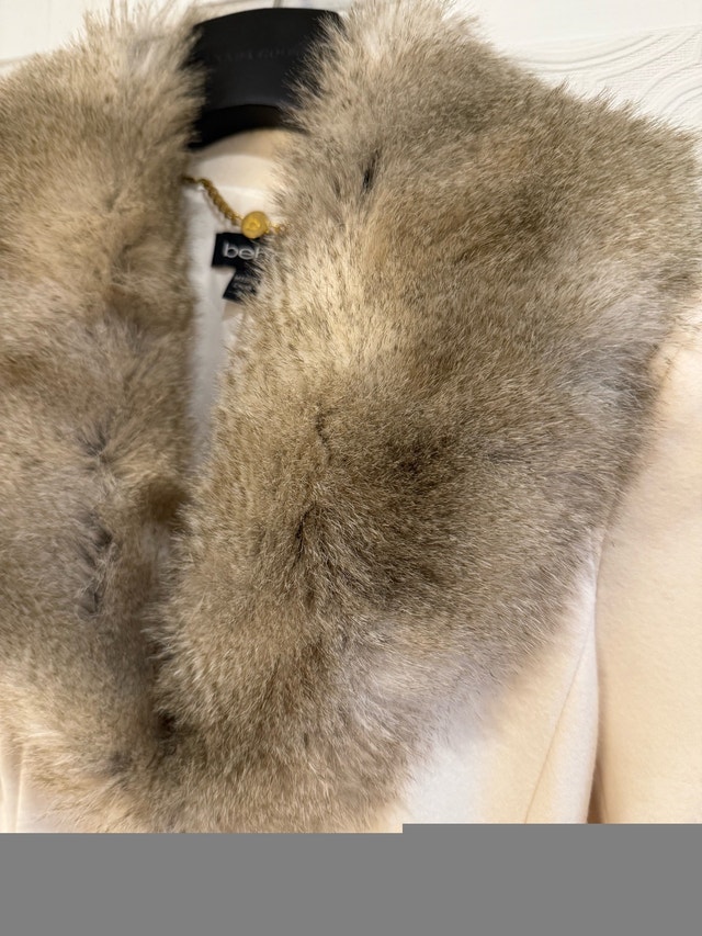 Bebe Coat - Size Small - photo 4
