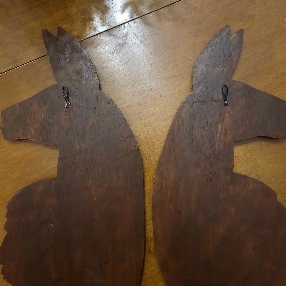 Wooden Carvings Wall Art People Llamas - photo 2