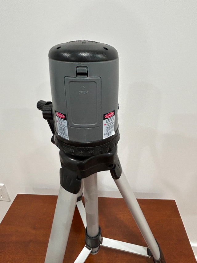 Johnson Self-Adjusting Laser Level Kit - New - photo 5