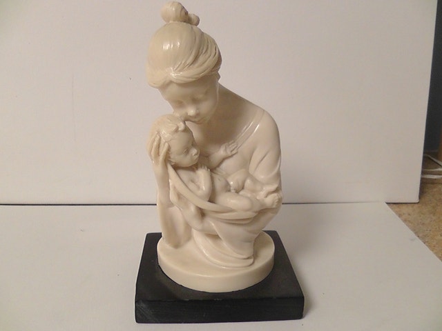 Amilcare Santini Mother and Child Marble Statue