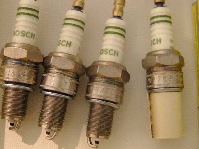 Spark Plugs - Assorted New - photo 4
