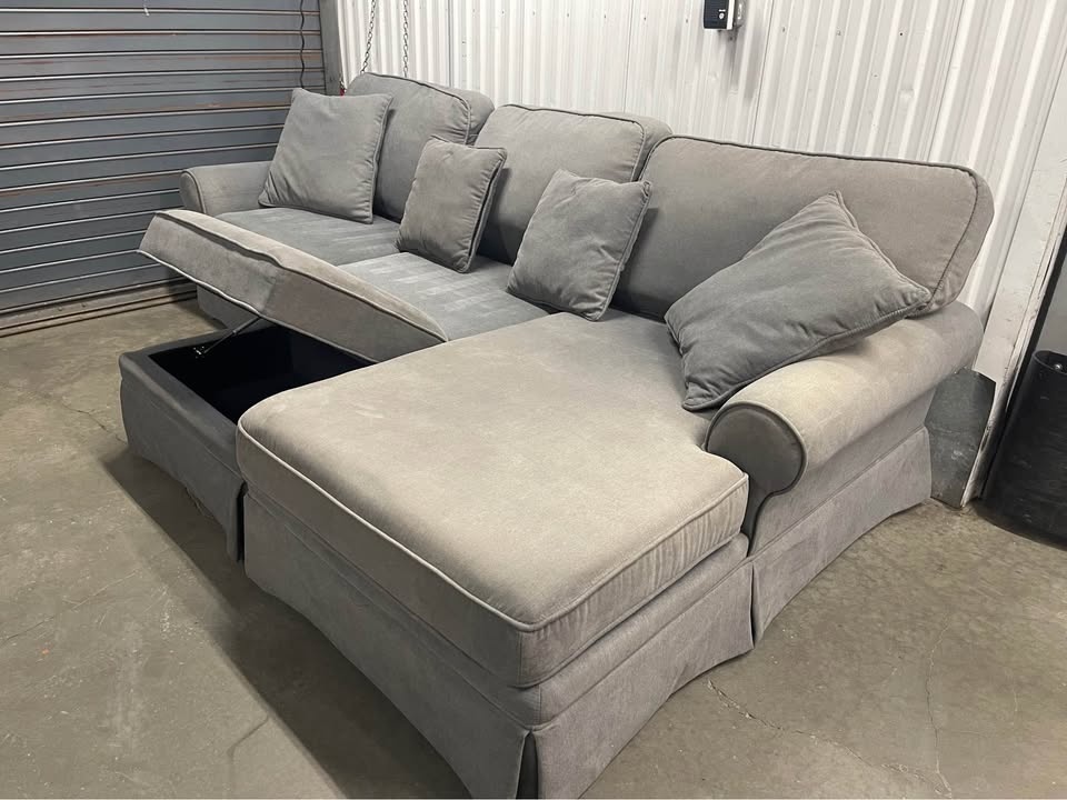 (DELIVERY AVAILABLE) Dark Gray Sectional couch - photo 2