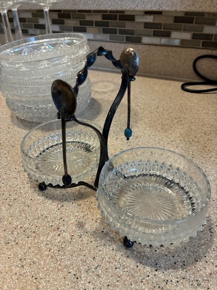Vintage Crystal and Cut Glass - photo 5
