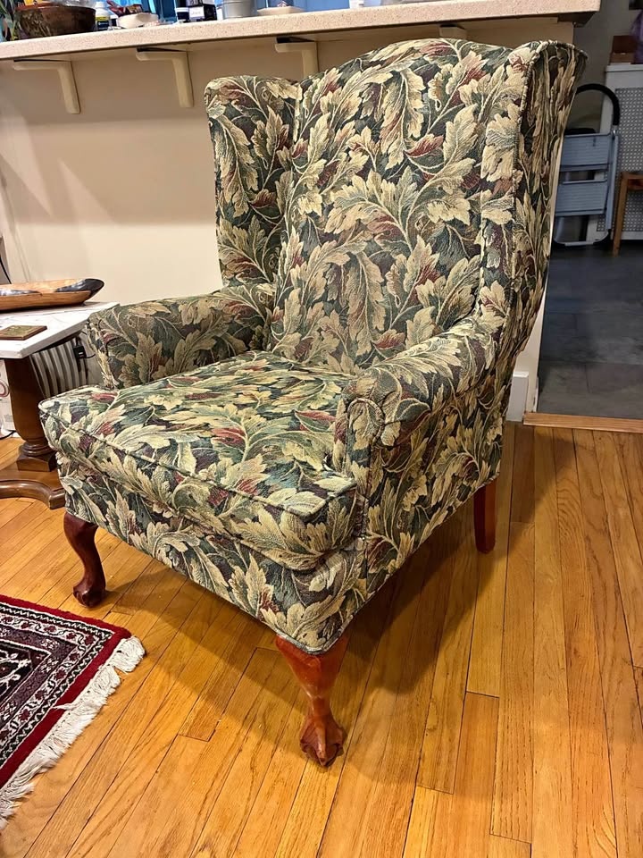 Pair of high quality wing chairs