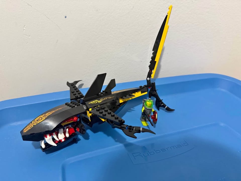 Lego Atlantis Guardian Of The Deep set 8058
