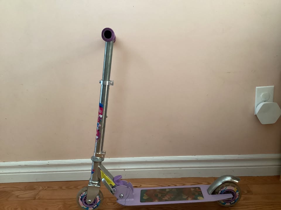 Girls scooter 25” to 29” - photo 2