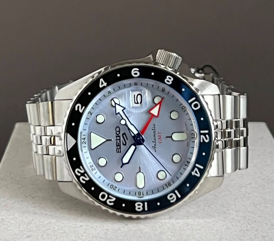 Seiko Men's 5 Sports GMT Automatic Watch (SSK029K1) NEW - photo 4