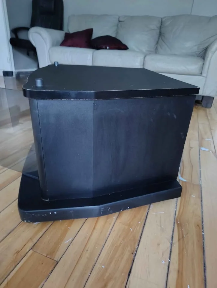 TV Stand With Glass Doors image indicator(4)