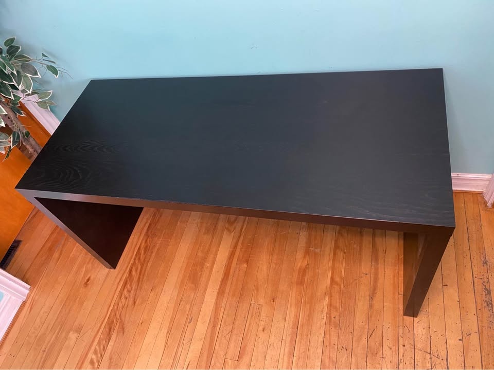 FREE DELIVERY: XL Desk $70 (HRM) - photo 2
