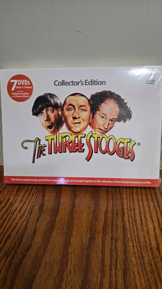 The Three Stooges Collector's Edition 7-DVD Set - photo 2
