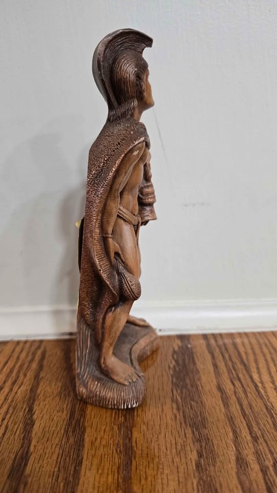 Hawaiian King Kamehameha I Statue Figure - photo 3