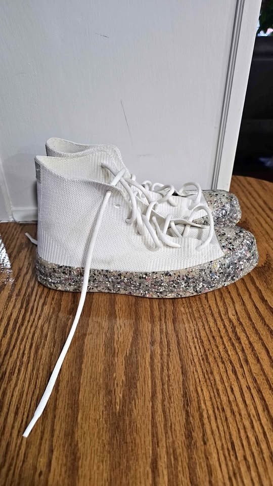 Converse Chuck Taylor White High-Top Sneakers Speckled Sole