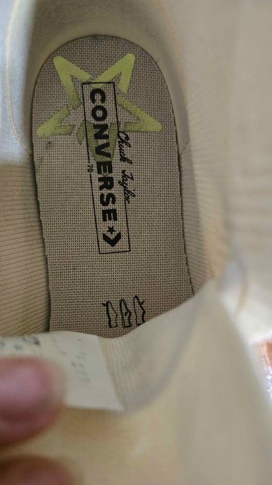 Converse Chuck Taylor White High-Top Sneakers Speckled Sole - photo 4