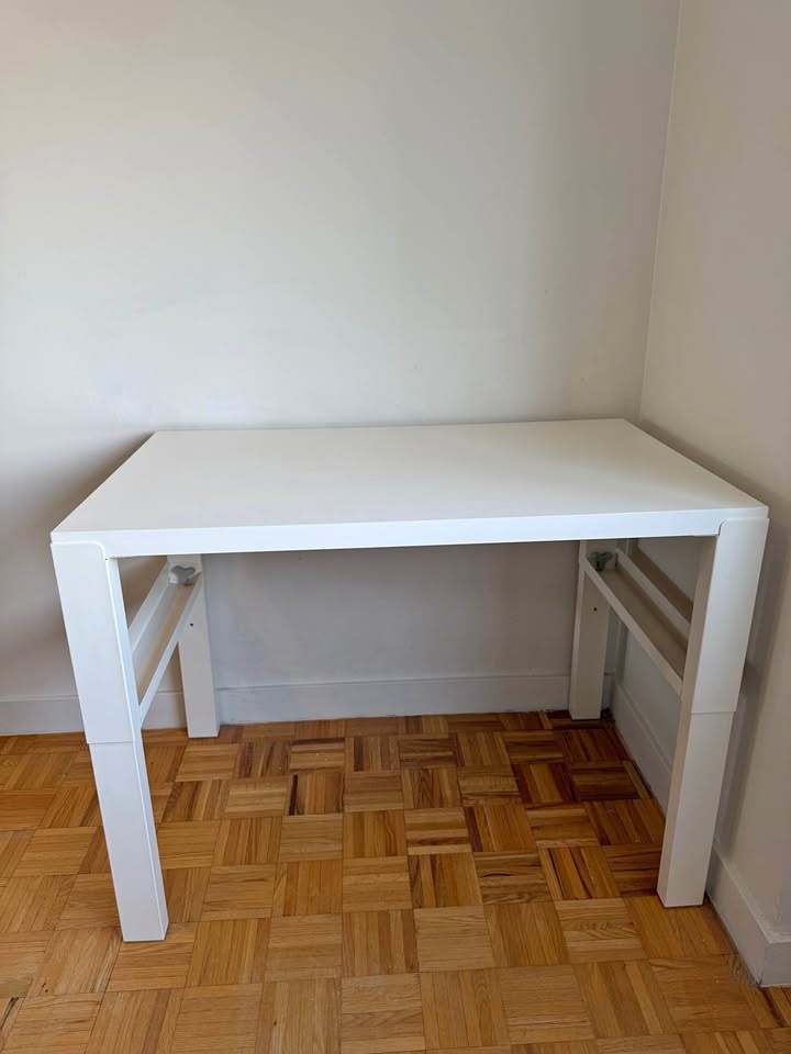 White Work Desk with Adjustable Height & Cable Holders