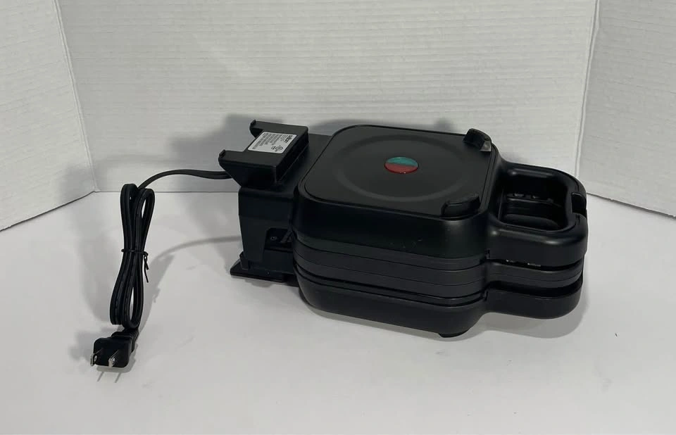 Salton STUFFED Waffle Maker - New - 2-inch Waffles - photo 3